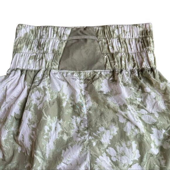 Free people Movement The Way Home Active Wear Shorts in Green Combo Size Medium - Picture 8 of 10